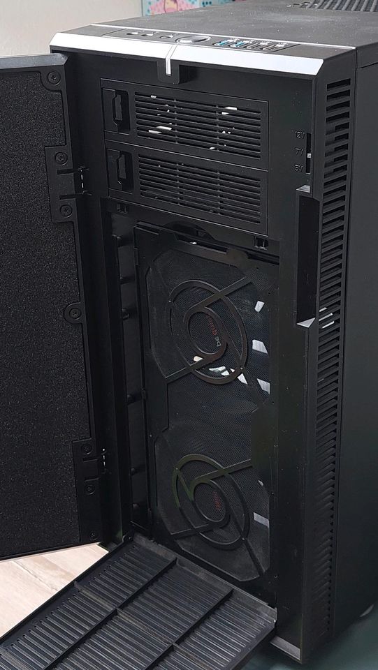 Fractal Design Define R4 gedämmt Midi Tower ohne Netzteil schwarz in Langenfeld