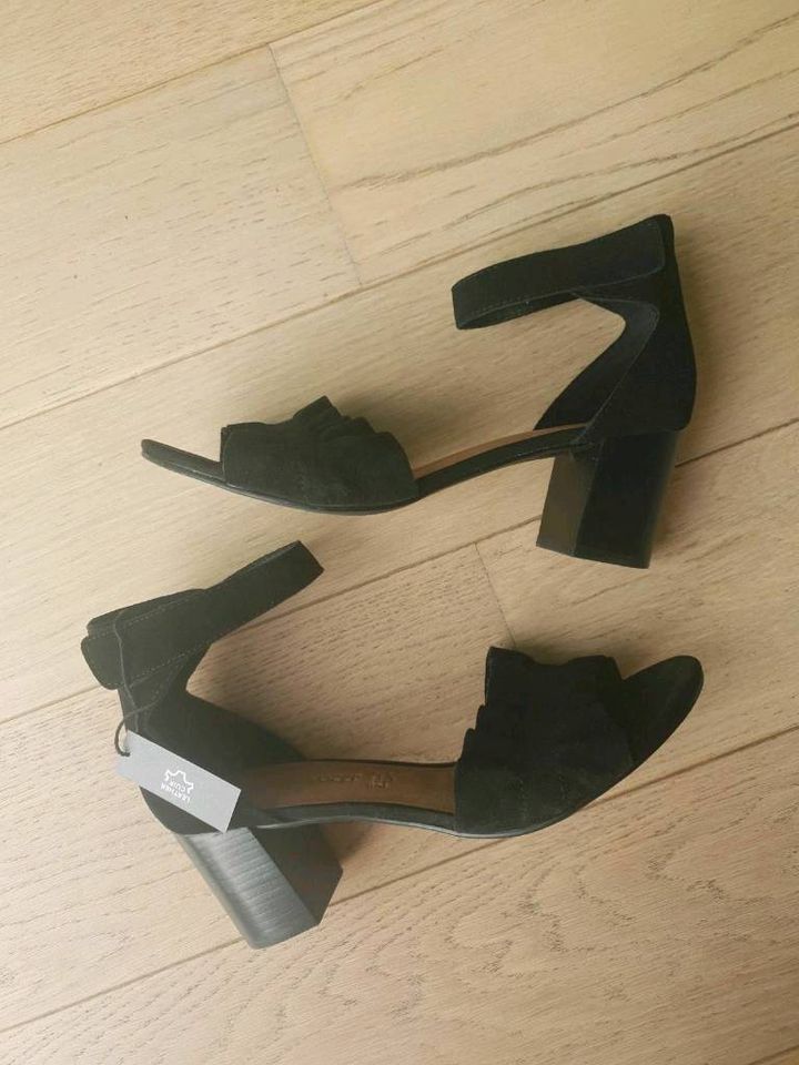 Hübsche Riemchensandalen / Slingpumps - echt Leder in Gernsheim 