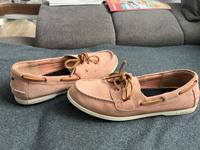 Tommy Hilfiger Mokassin Schuhe Gr 41 Hessen - Hanau Vorschau