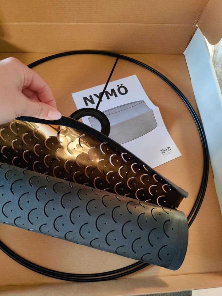 NYMÖ IKEA Lampe mit Fassung und schöner LED Birne in Irrel