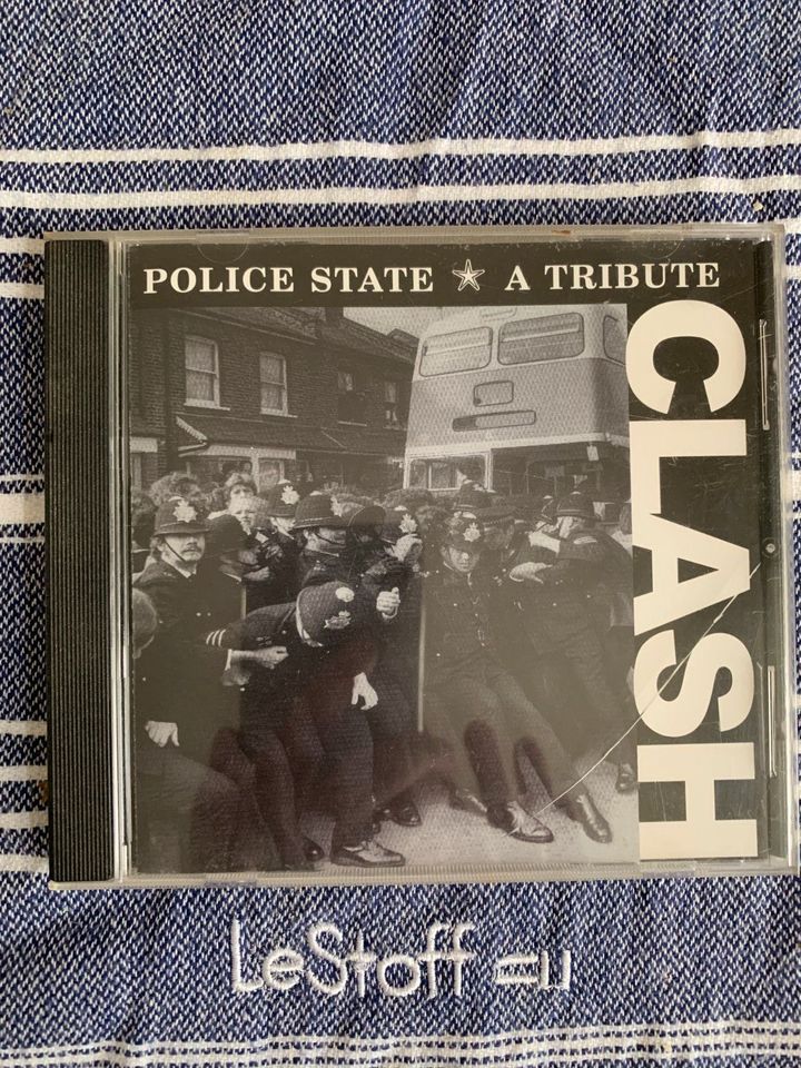 CLASH CD - Police State * A Tribute - Top Zustand in Berlin