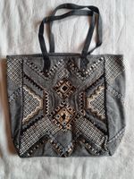 ♦NEU♦ Webtasche Schultertasche Shopper schwarz / weiß / gold München - Bogenhausen Vorschau