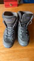 Lowa Wanderschuhe Größe 41,5 Kr. Altötting - Garching an der Alz Vorschau