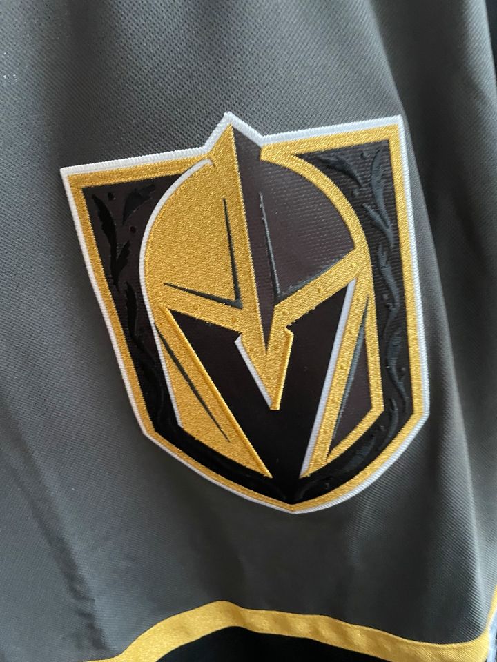 Vegas Golden Knight Heimtrikot Kids L/XL Original Authentic in Böblingen