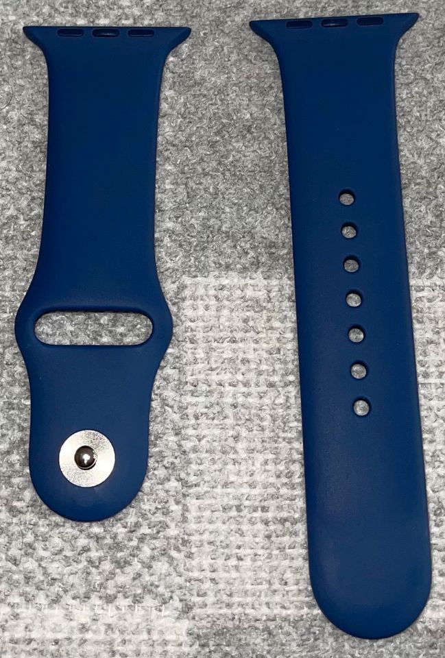 Apple Watch - Alaskan Blue - Sport Armband - 44mm - gebraucht in Dormagen