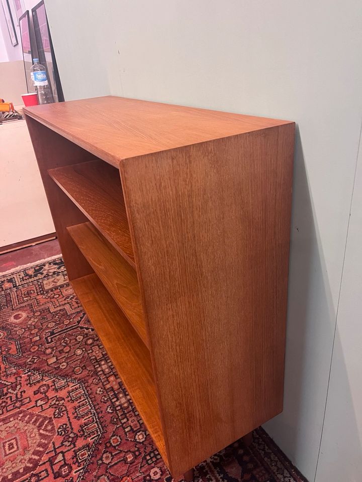 Teak Schrank Bücherregal | mid century | Vintage | Retro in Hamburg