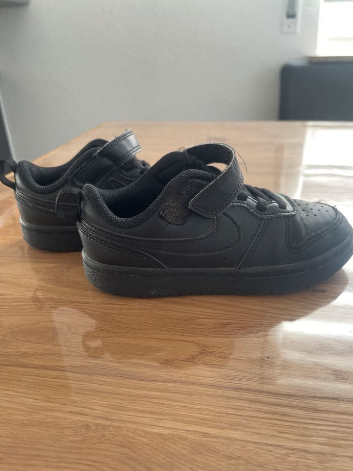 Nike Schuhe in Mutlangen