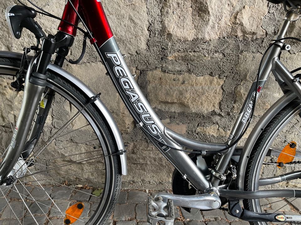 Pegasus Damen-Rad, Trekking-Rad, City-Rad,  28er, wie neu in Dortmund