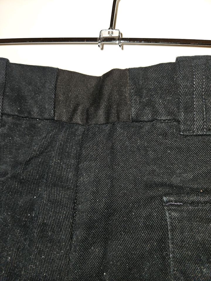 Levis Made and crafted Black Cropped moleskin pant 37/27 NP159€i in Köln