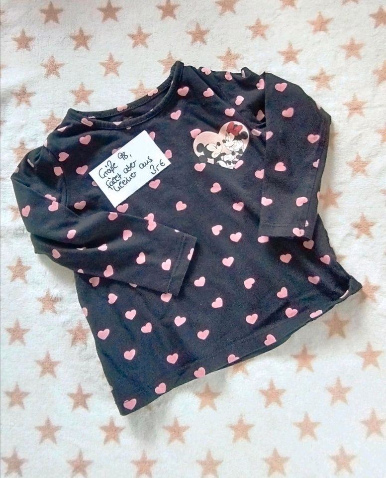 Minnie/Mickey Mouse Langarmshirt, Größe 98 in Braunschweig