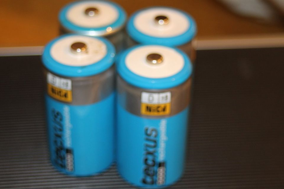 4 NiCD 1,2V Akkus D 5000mAh Mono D Batterien wiederaufladbar im g in Rosenheim