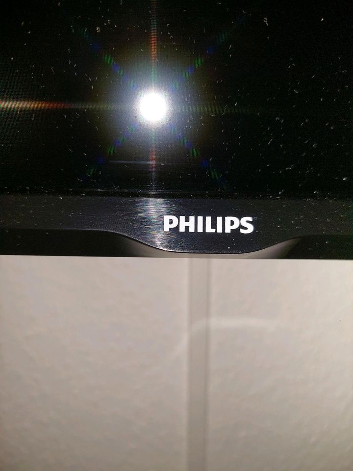 Philips Fernseher 24PHK4000/12 in Schopfheim