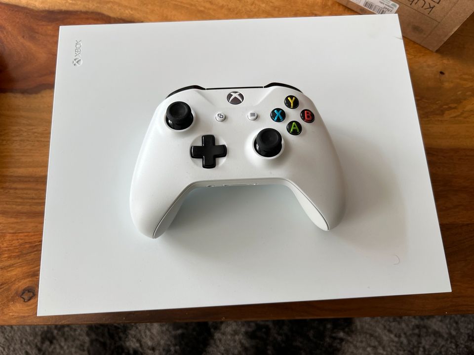 Xbox one X in Stadtlohn