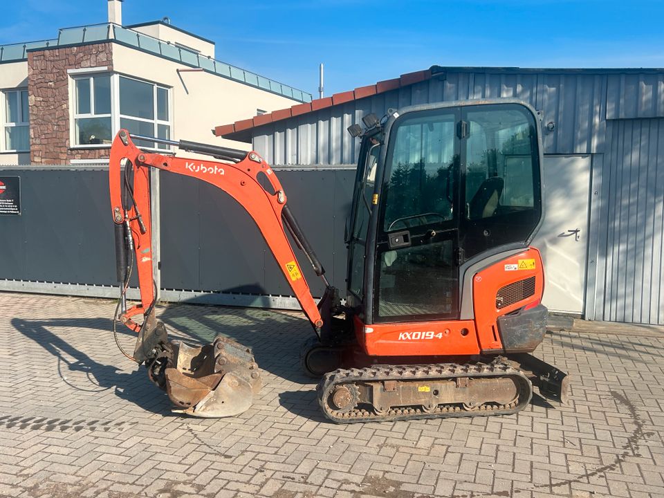 Kubota KX019-4 Minibagger Kettenbagger Bagger 2015 Löffelpaket in Harthausen