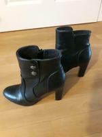 Stiefeletten von Esprit Gr. 40 neuwertig Niedersachsen - Neuenkirchen - Merzen Vorschau