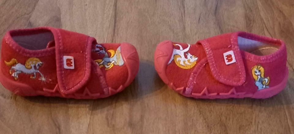 Elefanten Kinder Hausschuh Baby Mädchen (Schuhe) Gr 20 in Holzheim a. Lech