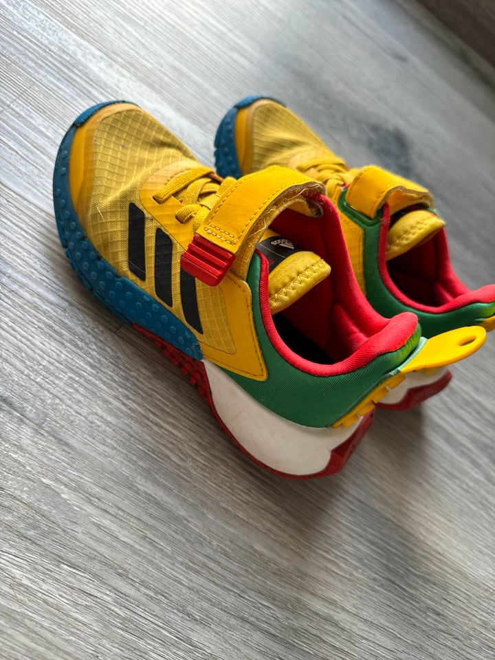 Adidas Sneaker Lego 28,5 in Zella-Mehlis