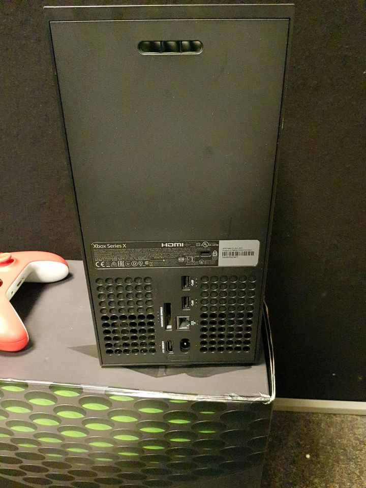 MICROSOFT XBOX SERIES X 1 TB + 1 CONTROLLER + 1 JAHR GARANTIE!!! in Dinslaken