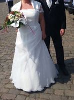 Hochzeitskleid elegant von Mel‘s Düsseldorf - Oberkassel Vorschau