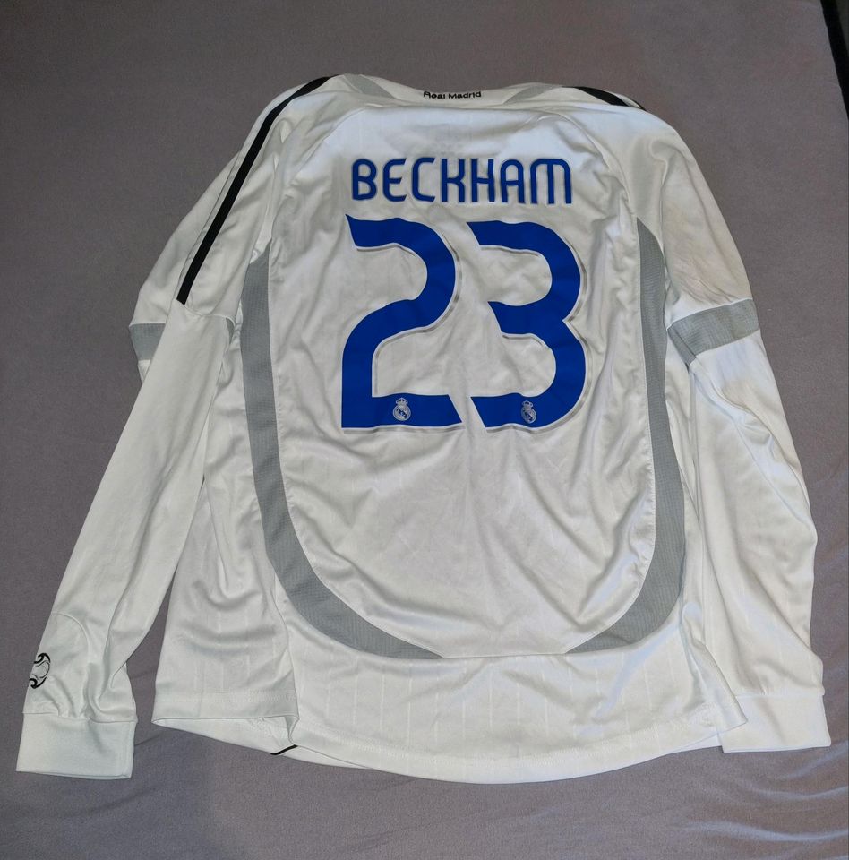 Adidas Real Madrid home Trikot 2006/07 weiß David Beckham 23 Gr L in Waidhofen