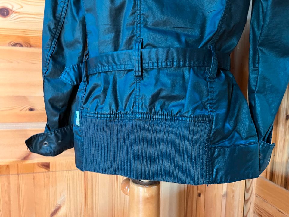 Khujo Jacke dunkelblau Übergangsjacke Regenjacke Gr.XL in Niedersachsen -  Wolfsburg | eBay Kleinanzeigen ist jetzt Kleinanzeigen