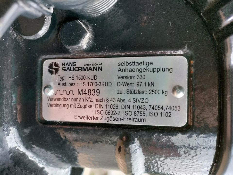 Zugmaul Anhängekupplung Flanschkupplung automatisch 140x80 mm -  Schlepperteile Spezialist Steyr Fendt Case IHC