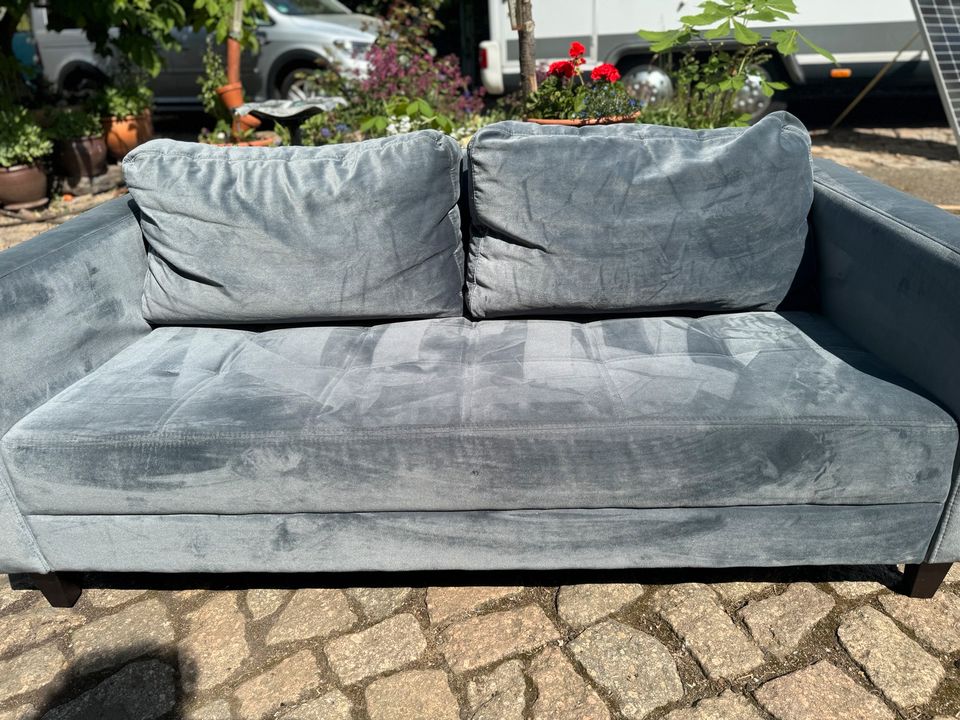 Gemütliches Sofa in Wanzleben