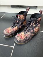 Dr. Martens mit Blumenmuster Größe 39 Bayern - Bad Steben Vorschau