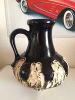 Alte große Vase 25cm Keramik Glasiert mit eingearb.Muster-s.g.erh Berlin - Reinickendorf Vorschau