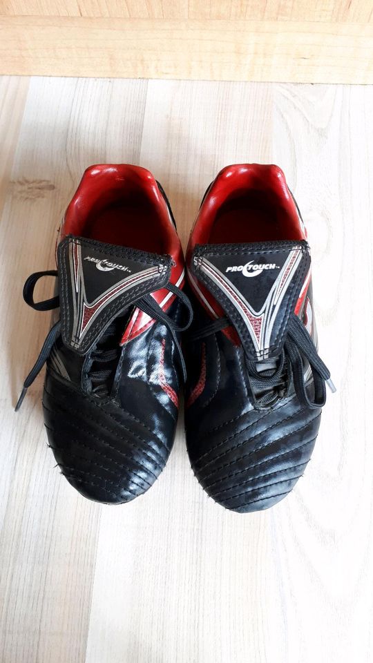 Fussballschuhe Pro Touch Gr.31 in Klingenthal