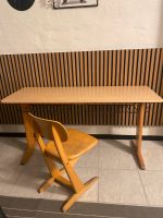 Schreibtisch Kinder antik Einschulung Pult Vintage Holz Nordrhein-Westfalen - Wipperfürth Vorschau