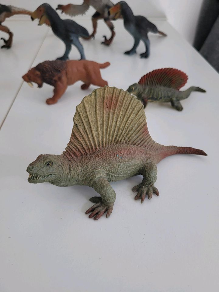 Bullyland Dinosaurier, Urzeittiere, 11 St., Schleich, Dino Figur in Frankfurt am Main