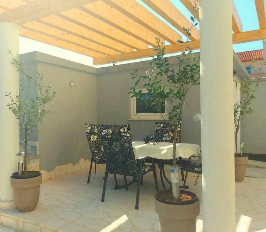 Ferienwohnung in Vodice Kroatien Klima*Parkplatz*W-Lan*Neuwertig in Riedstadt