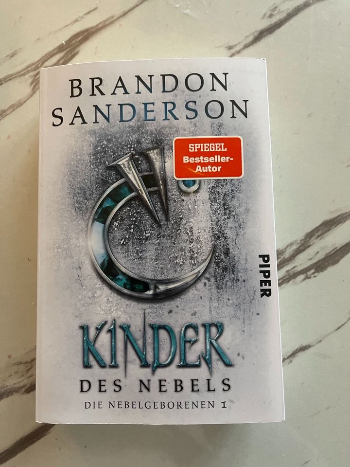 Brandon Sanderson Kinder des Nebels 1 in Bielefeld