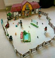 Playmobil großer Reiterhof + 5 weitere Sets Hessen - Oberursel (Taunus) Vorschau