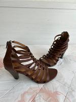 Marco Tozzi Riemchen Sandale Sandalette Gr. 37 braun 18,-€ VB Nordrhein-Westfalen - Moers Vorschau