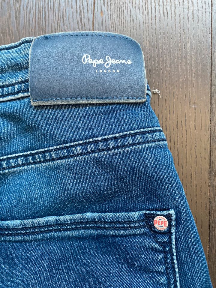 Pepe Jeans Shorts  (inkl. Versand) in Berlin