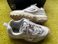 FILA Schuhe Disruptor II patches weiß Gr.40 gut erhalten +patches Nordrhein-Westfalen - Recklinghausen Vorschau