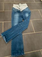 Umstandshose Jeans Yessica Größe 40 Sachsen - Böhlen Vorschau