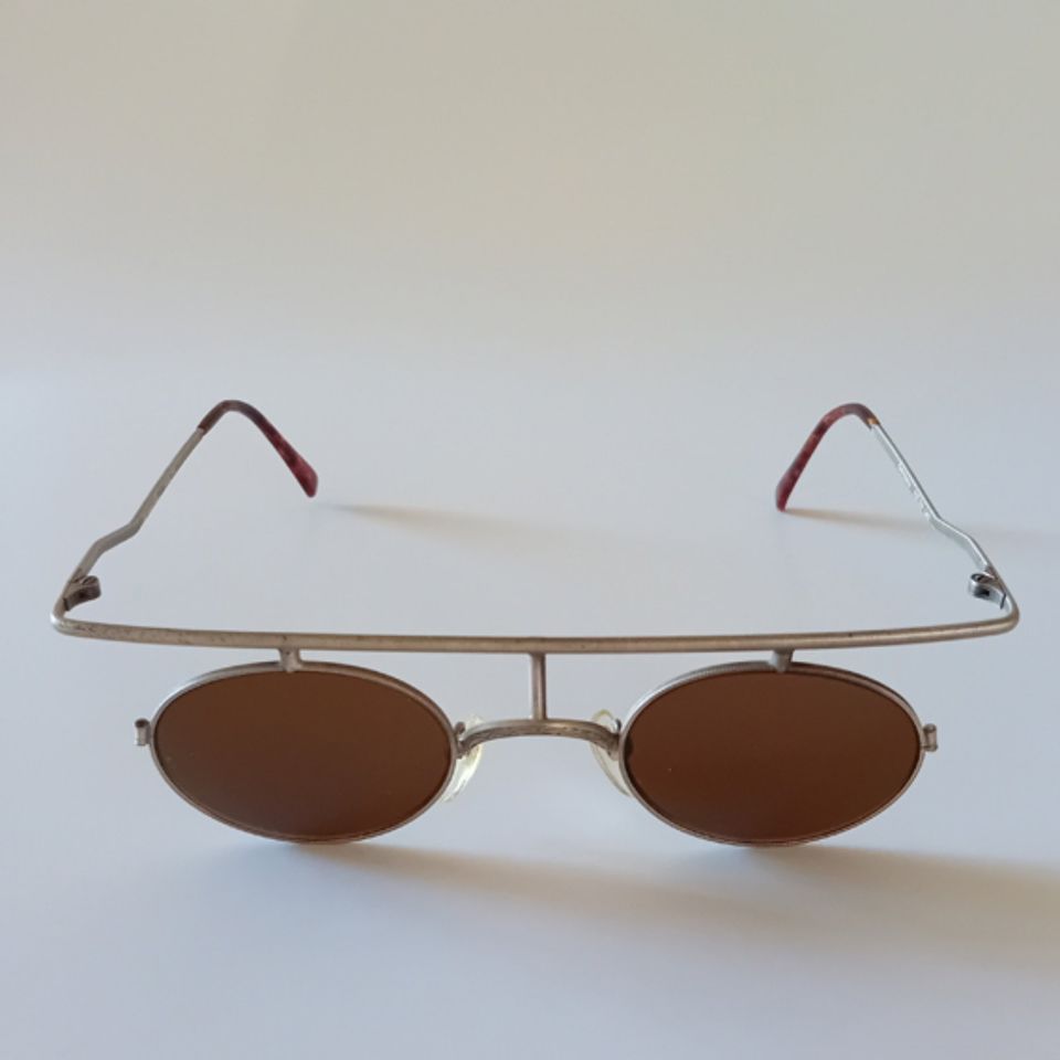 Extravagante hochwertige Vintage Designer Sonnenbrille in Hüllhorst