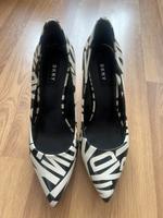 DKNY Pumps High Heels Berlin - Wilmersdorf Vorschau
