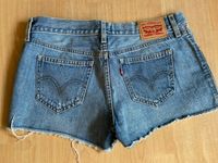 LEVIS COOLE JEANS SHORTS W28 HOTPANTS SOMMER USEDLOOK LEVI´S Nordrhein-Westfalen - Recklinghausen Vorschau