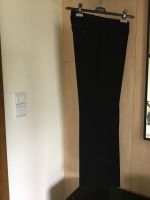 MARC CAIN Hose mit Bügelfalten, Größe N4/40, schwarz Baden-Württemberg - Villingen-Schwenningen Vorschau