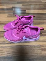 Nike Thea Schuhe / Sneaker 38.5 Pink Damen / Mädchen Hessen - Heringen (Werra) Vorschau