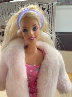 Barbie in Original Barbie Kleidung Bayern - Neubeuern Vorschau