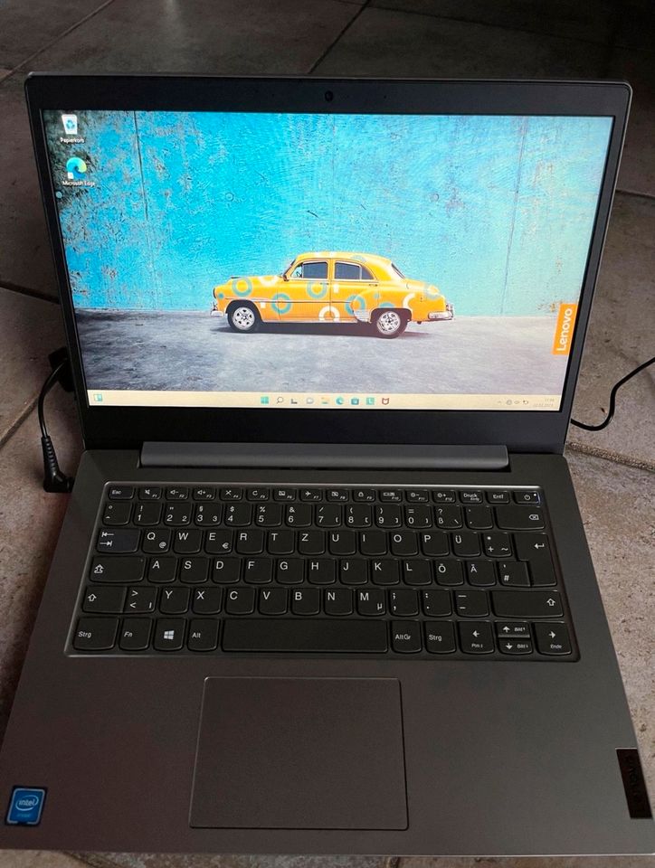 Lenovo IdeaPad 1 in Schneeberg