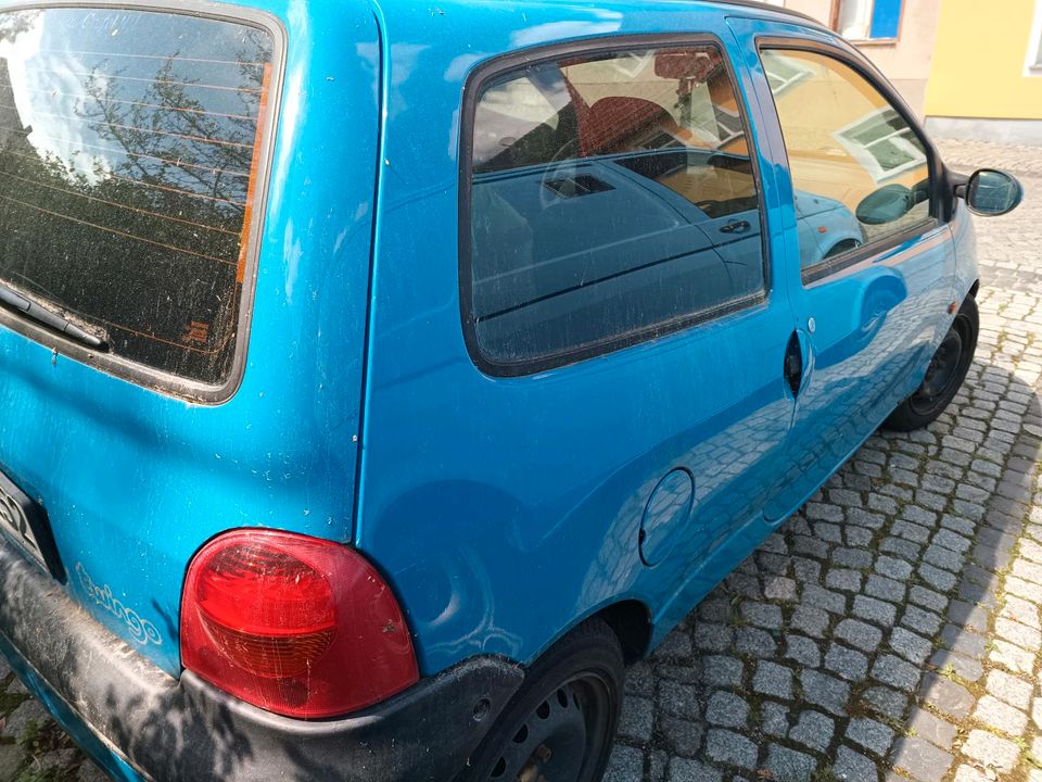 Renault TWINGO in Elstra