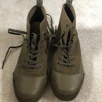 Schuhe AIGLE im angesagten Tarn-Grün Brandenburg - Großräschen Vorschau