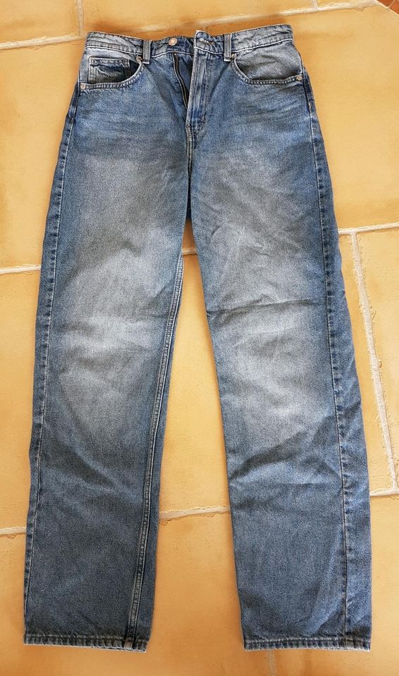 H&M Jeans Gr. 38 / 90's Straight ultra high waist in Reckendorf