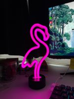 Flammende Eleganz: Die LUMO Volkano Flamingo Lampe Bielefeld - Joellenbeck Vorschau